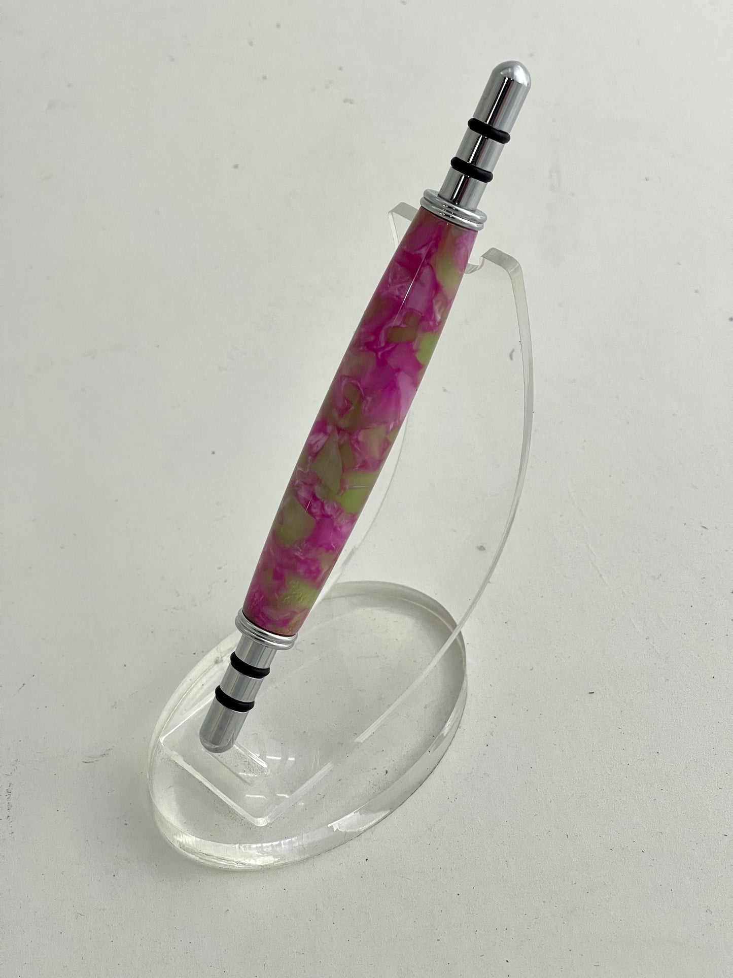 Seam Ripper (Quick Unpick) in pink and green chip acrylic resin