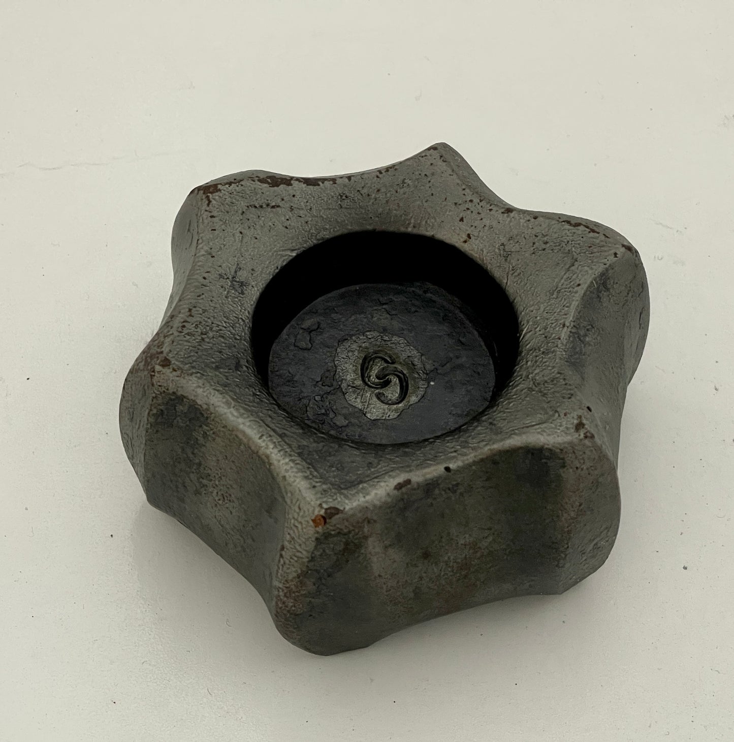 Hand Forged Heavy Tea Light Candle Holder - Star Hex shape
